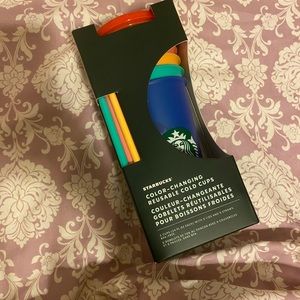 Starbucks color changing cups